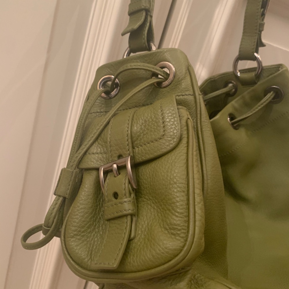 Prada should bag - Picture 7 of 11